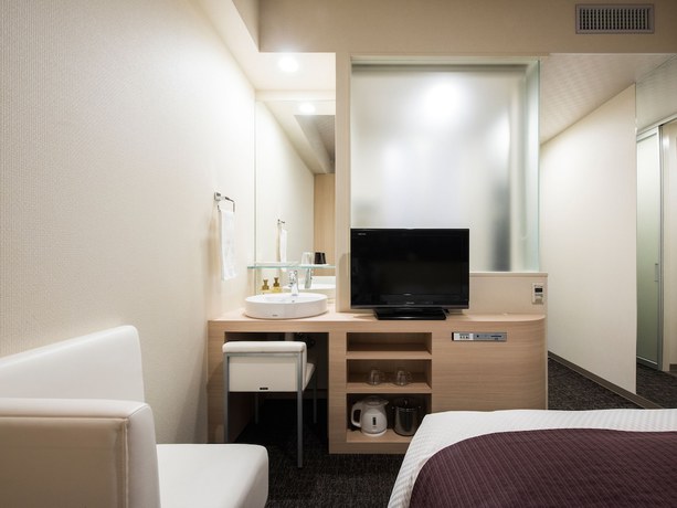 Imagen de la habitación del Hotel Nagasaki Bus Terminal. Foto 13