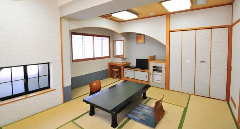 Imagen de la habitación del Hotel Nagasaki Ihokan. Foto 12