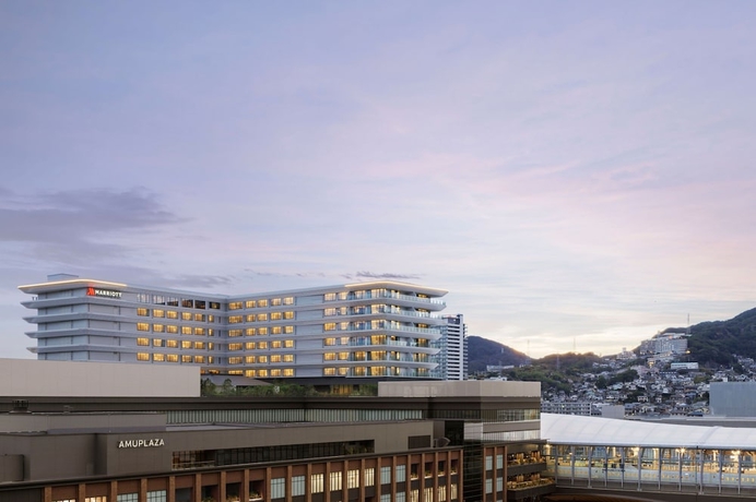Imagen de la habitación del Hotel Nagasaki Marriott. Foto 6