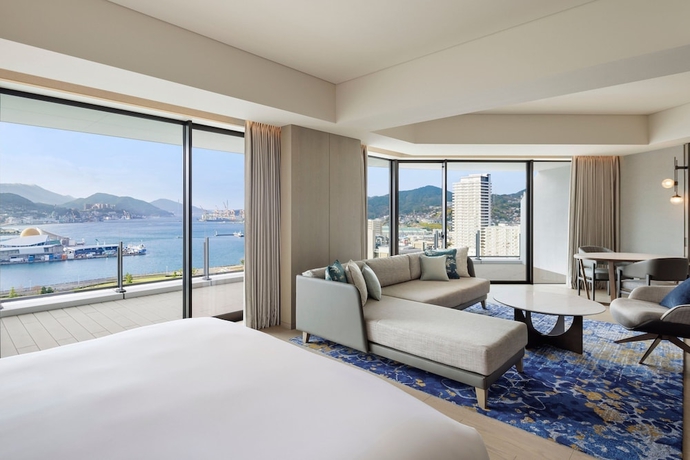 Imagen de la habitación del Hotel Nagasaki Marriott. Foto 8