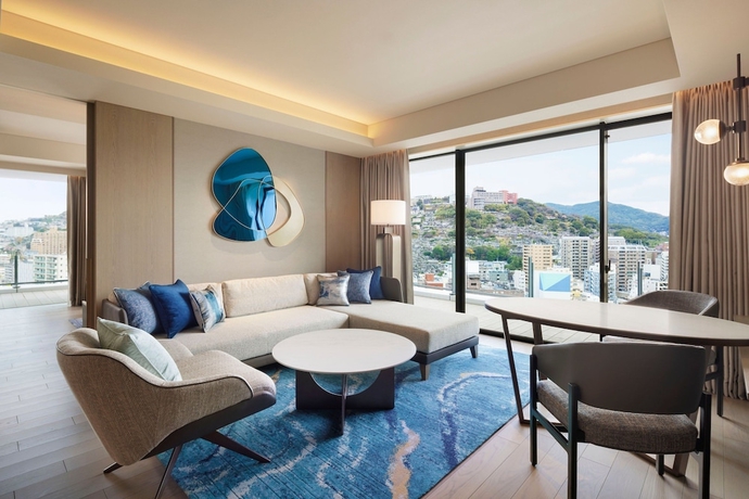 Imagen de la habitación del Hotel Nagasaki Marriott. Foto 10