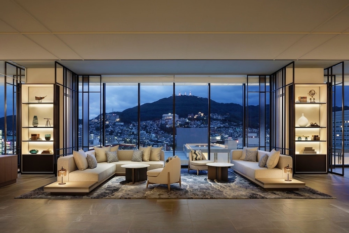 Imagen de los interiores del Hotel Nagasaki Marriott. Foto 18