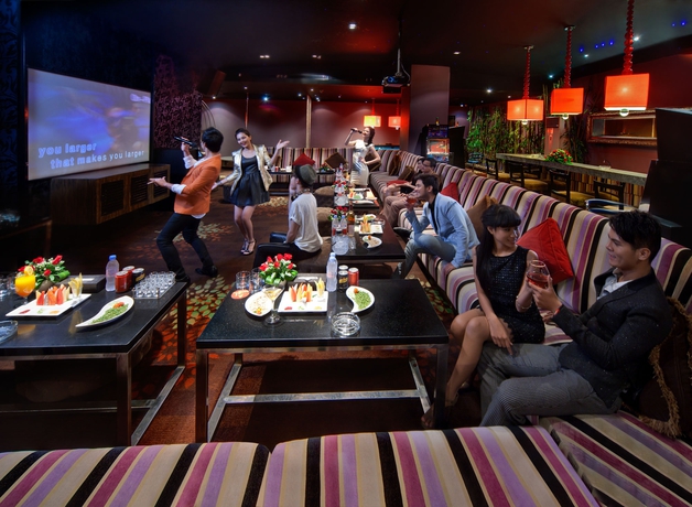 Imagen del bar/restaurante del Hotel Nagaworld and Entertainment Complex. Foto 3