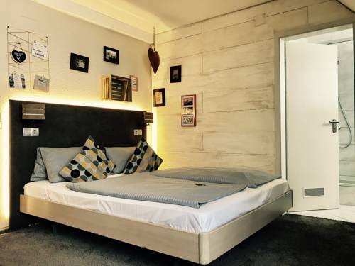 Imagen de la habitación del Hotel Nagel. Foto 13