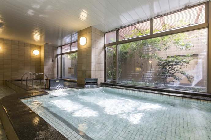 Imagen de la piscina del Hotel Nagoya B's. Foto 19