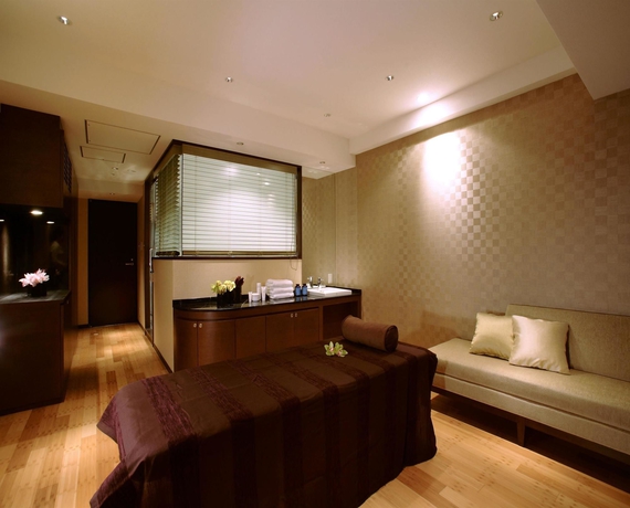 Imagen de la piscina del Hotel Nagoya Castle. Foto 14