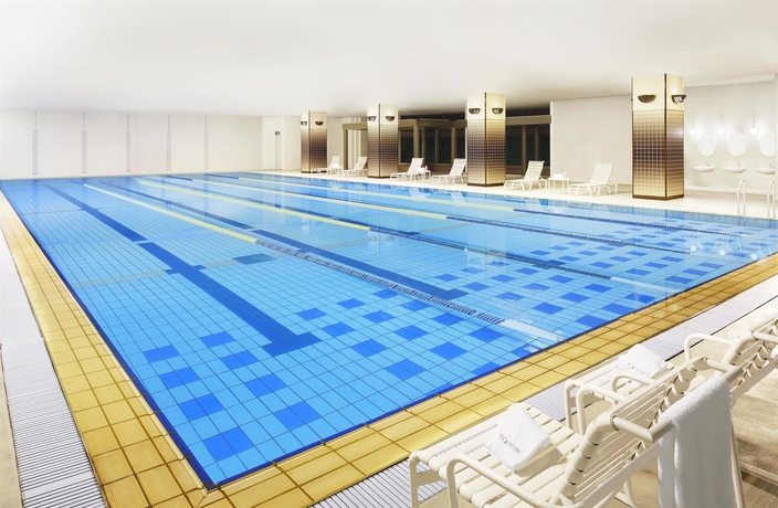 Imagen de la piscina del Hotel Nagoya Castle. Foto 16