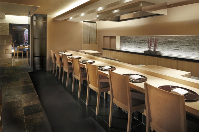 Imagen del bar/restaurante del Hotel Nagoya Castle. Foto 10