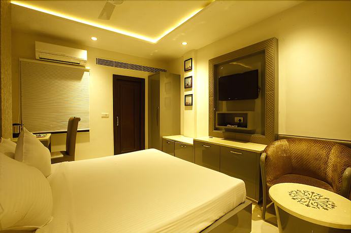 Imagen de la habitación del Hotel Nagpal Regency. Foto 7