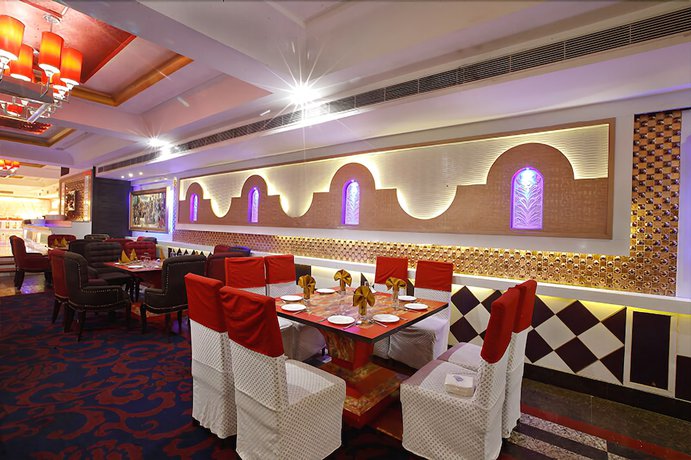 Imagen de los interiores del Hotel Nagpal Regency. Foto 17