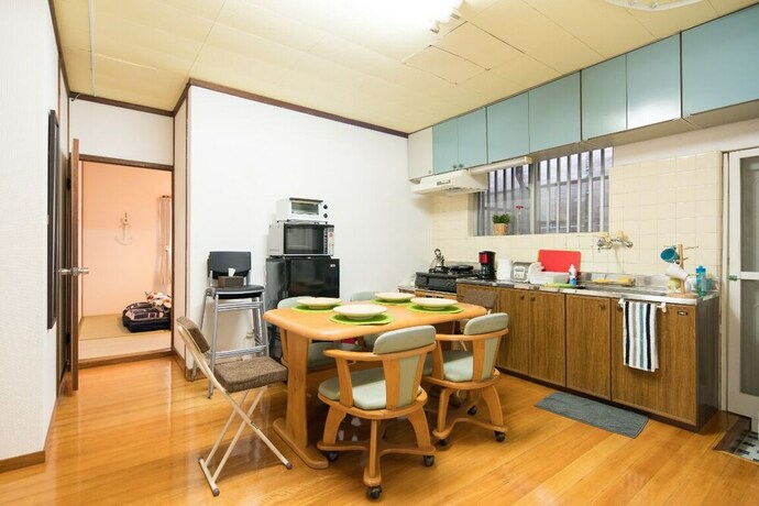 Imagen de la habitación del Hotel Naha Asahibashi Condominium Holiday. Foto 24