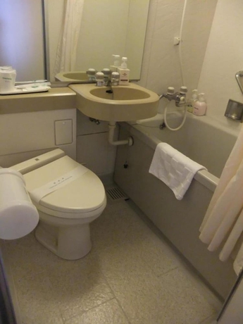 Imagen de la habitación del Hotel Naha Grand. Foto 18