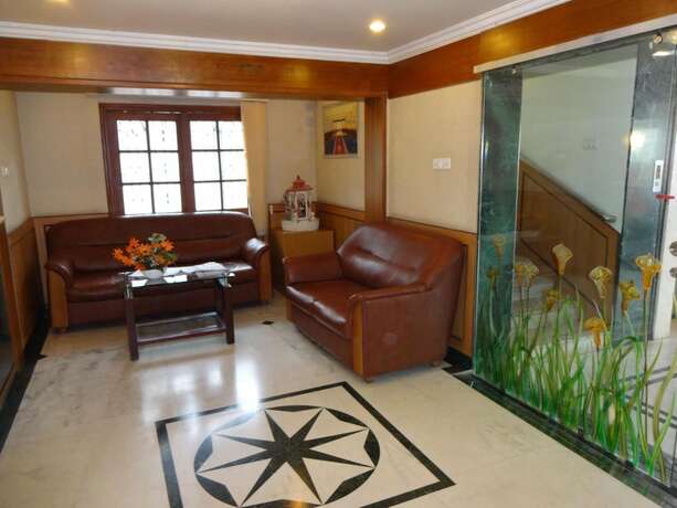 Imagen general del Hotel Nahar Manchester Inn. Foto 11