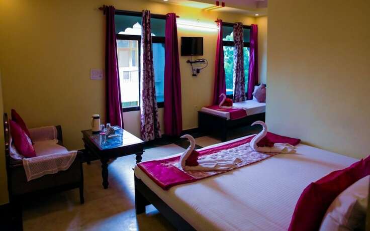 Imagen de la habitación del Hotel Nahar Singh Haveli. Foto 21