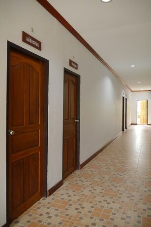 Imagen de la habitación del Hotel Nahinlad Resort. Foto 17