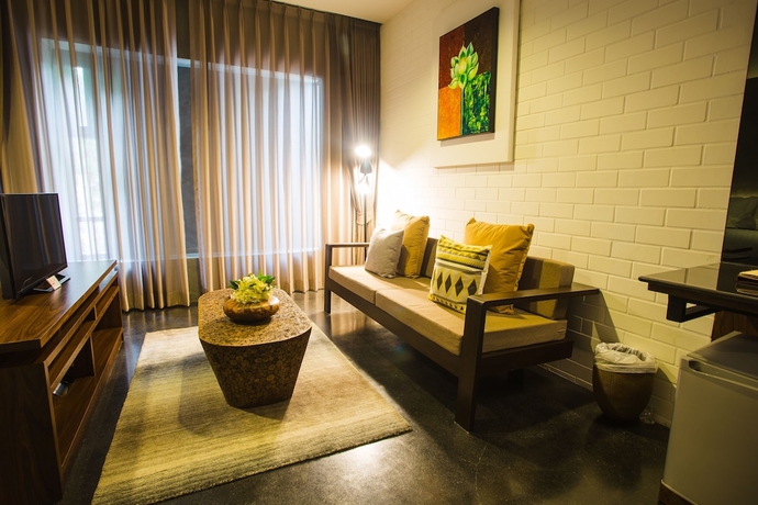 Imagen de la habitación del Hotel Nai Ya. Foto 6