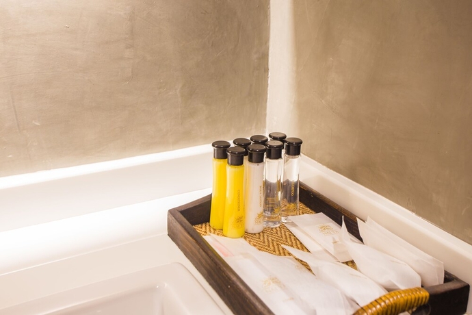 Imagen de la habitación del Hotel Nai Ya. Foto 7