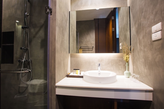 Imagen de la habitación del Hotel Nai Ya. Foto 14