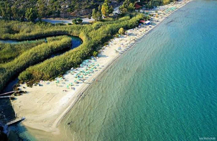 Imagen de los exteriores del Hotel Naiades Almiros River. Foto 15