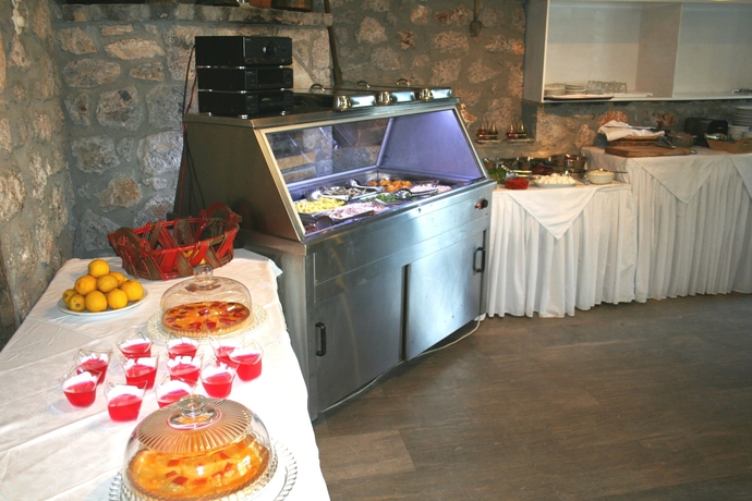 Imagen del bar/restaurante del Hotel Naiades Almiros River. Foto 3