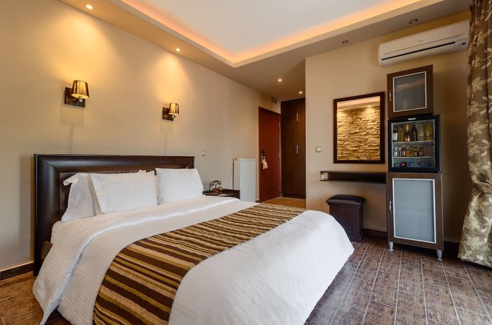 Imagen de la habitación del Hotel Naiades. Foto 13