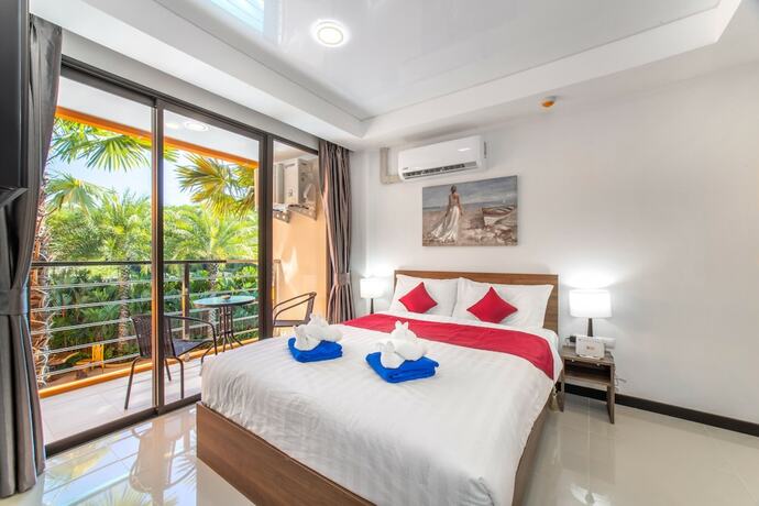 Imagen de la habitación del Hotel Naiharn Sea Apartment. Foto 14