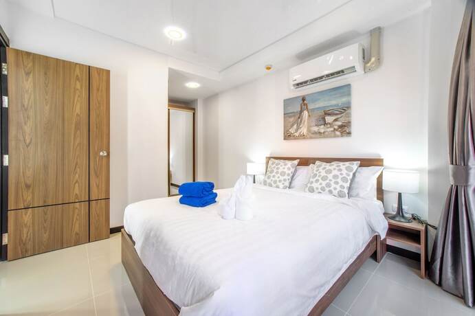 Imagen de la habitación del Hotel Naiharn Sea Apartment. Foto 19