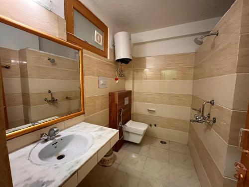 Imagen general del Hotel Naina Spring Resort, Manali - away from city hustle. Foto 3