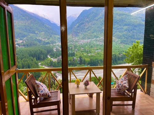 Imagen general del Hotel Naina Spring Resort, Manali - away from city hustle. Foto 18