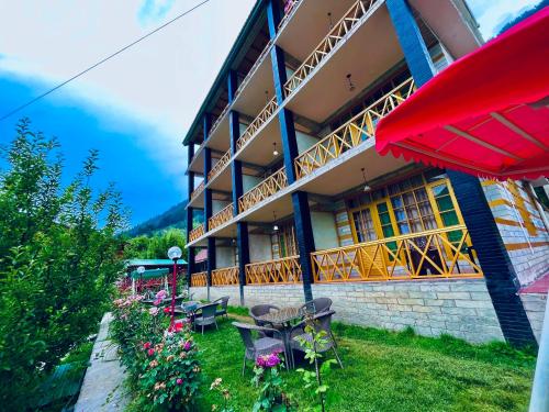 Imagen general del Hotel Naina Spring Resort, Manali - away from city hustle. Foto 20