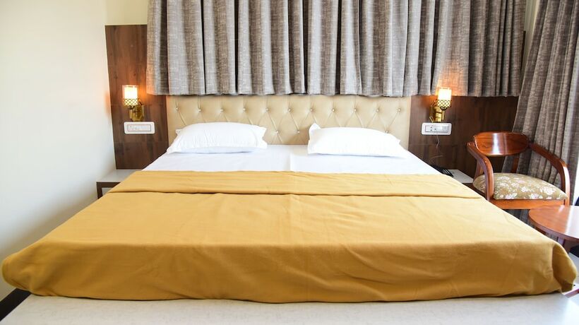 Imagen de la habitación del Hotel Naini Hill Inn. Foto 9