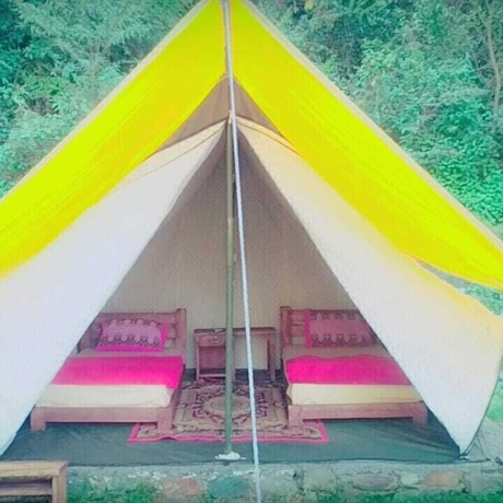 Imagen de la habitación del Hotel Nainital River Camp. Foto 11