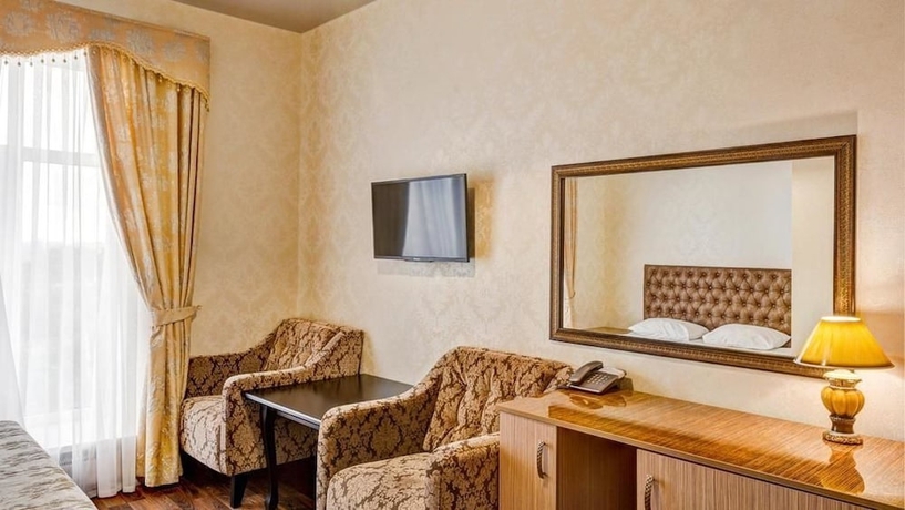 Imagen de la habitación del Hotel Nairi. Foto 13