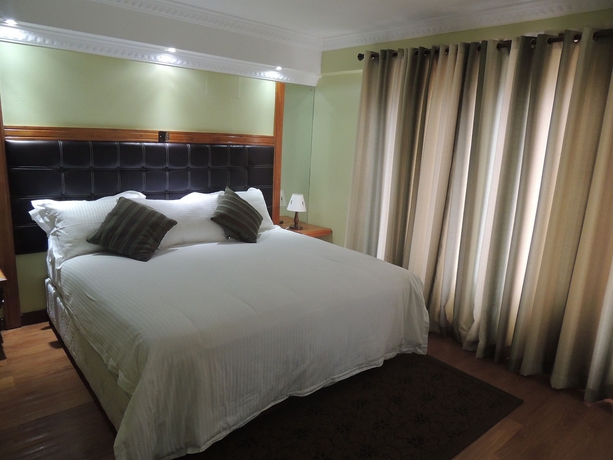 Imagen de la habitación del Hotel Nairobi Upperhill. Foto 9