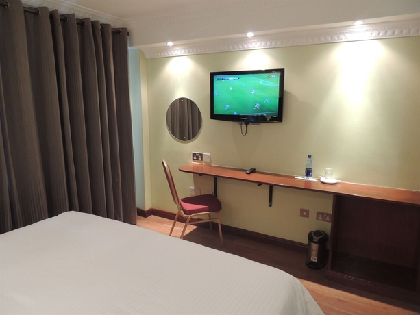 Imagen de la habitación del Hotel Nairobi Upperhill. Foto 10