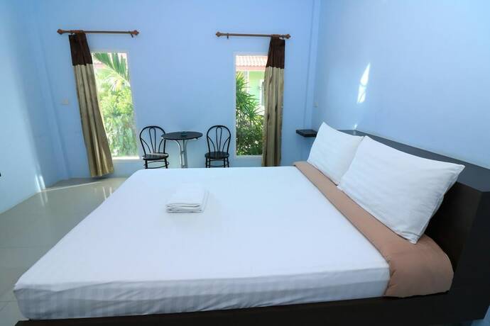 Imagen de la habitación del Hotel Naitawan Resort. Foto 12