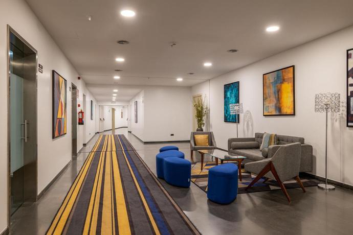 Imagen de los interiores del Hotel Naitly Poblenou. Foto 8