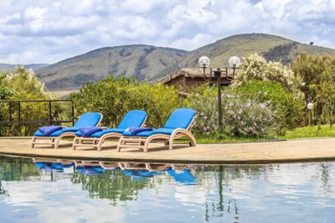 Imagen de la piscina del Hotel Naivasha Kongoni Lodge. Foto 17