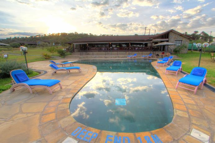Imagen de la piscina del Hotel Naivasha Kongoni Lodge. Foto 20