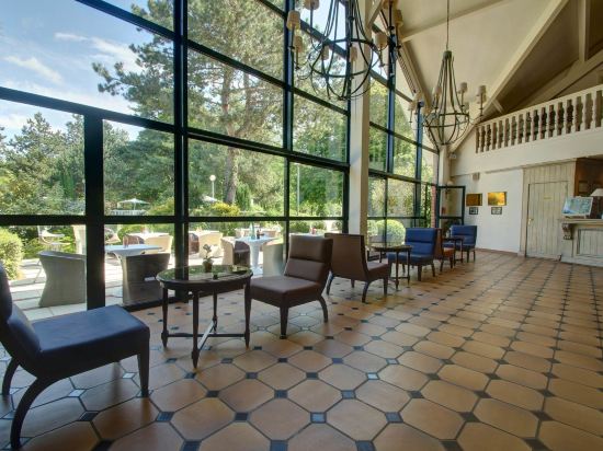 Imagen general del Hotel Najeti Du Parc. Foto 6