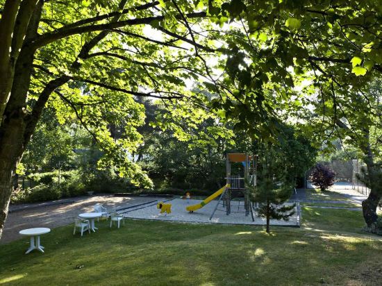 Imagen general del Hotel Najeti Du Parc. Foto 12