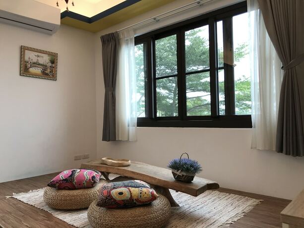 Imagen de la habitación del Hotel Najie. Foto 25