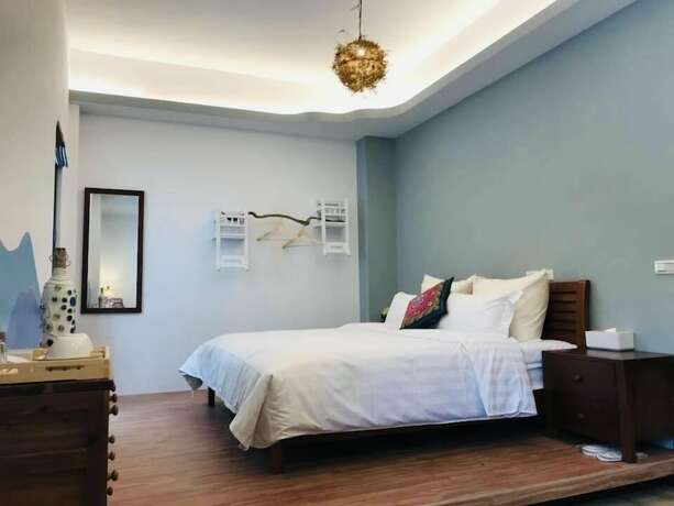 Imagen de la habitación del Hotel Najie. Foto 27