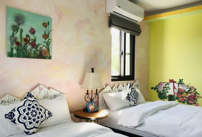 Imagen de la habitación del Hotel Najie. Foto 29