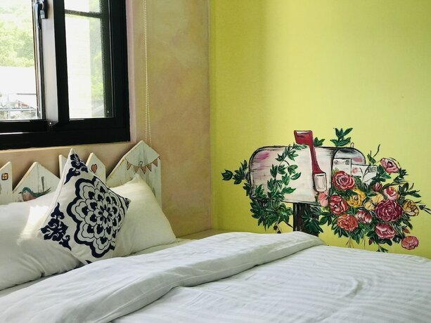 Imagen de la habitación del Hotel Najie. Foto 31