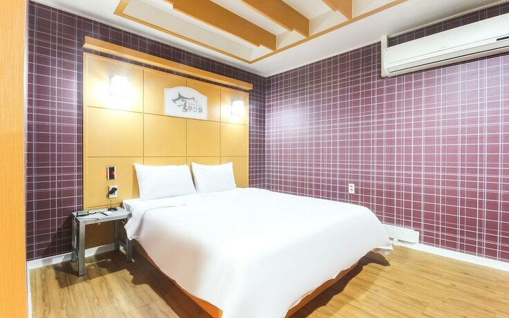 Imagen de la habitación del Hotel Naju Gung Self Check-in Motel. Foto 13