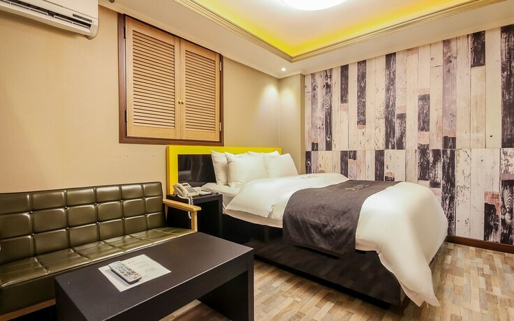 Imagen de la habitación del Hotel Naju M. Foto 17