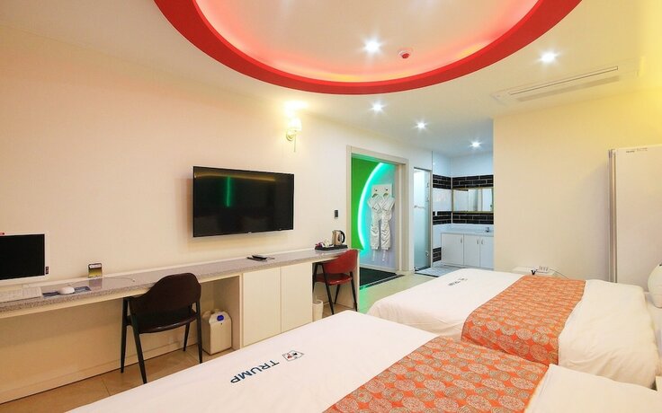 Imagen de la habitación del Hotel Naju Trump Self Check-in Motel. Foto 11