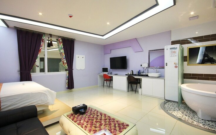 Imagen de la habitación del Hotel Naju Trump Self Check-in Motel. Foto 15