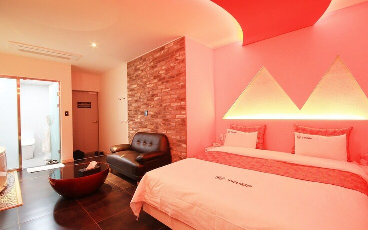 Imagen de la habitación del Hotel Naju Trump Self Check-in Motel. Foto 17